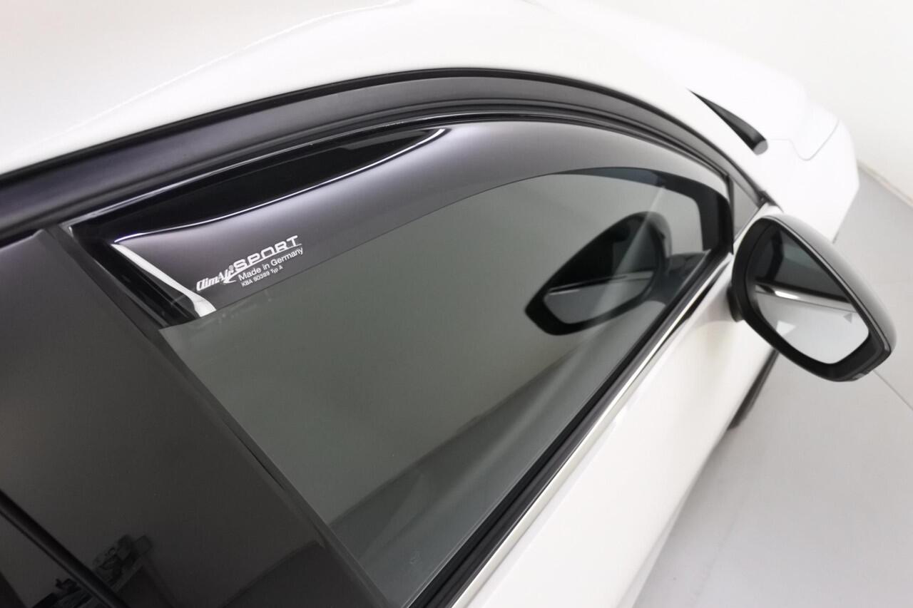 Mazda 3 2.0 X 180pk Automaat Luxury Sports