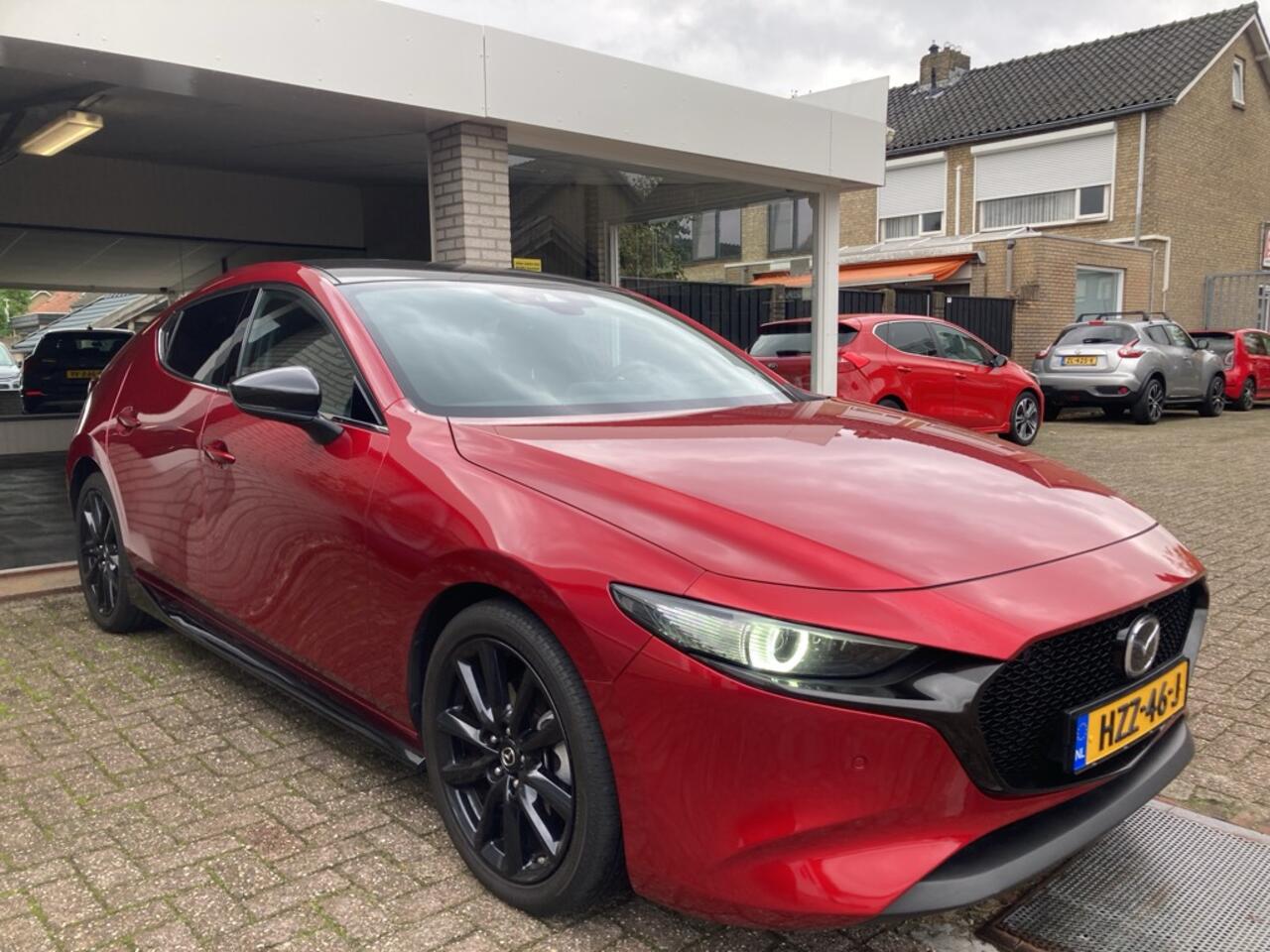 Mazda 3 2.0 SkyActiv 122pk Bose / Navi