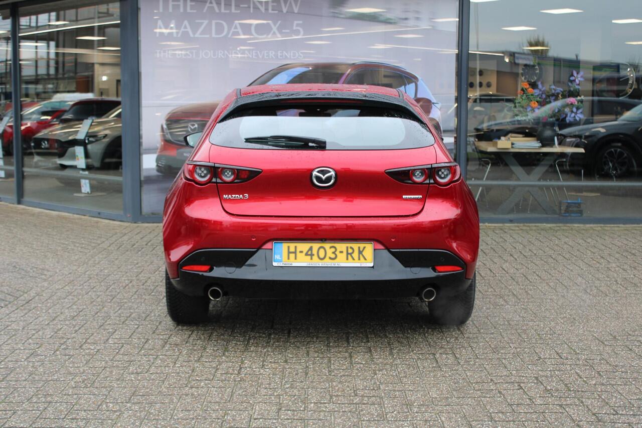 Mazda 3 HB 2.0 e-SkyActiv-G M Hybrid 122 Comfort met Bose , Leder, Bose, Adap.cruise,Navi, Apple Carplay, PDC, LMV 16 Inch, Stuur/Stoelverwarming.