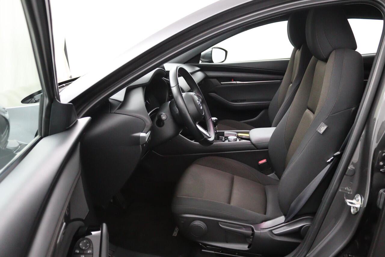 Mazda 3 2.0 e-SkyActiv-X M Hybrid 180 Navigatie | Adaptieve Cruise Control |