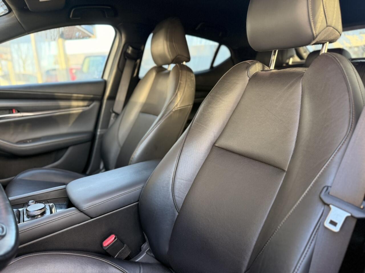 Mazda 3 2.0 SA-X 180PK Luxury i-Activ | Bose | Leer | 360 camera