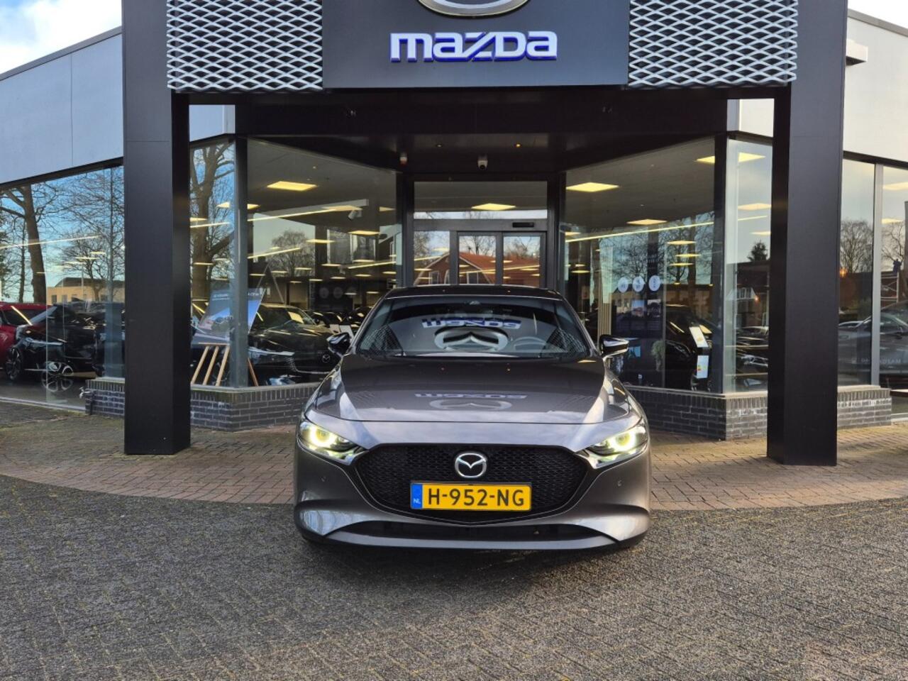 Mazda 3 SKYACTIV-X 2.0 180 6MT LUXURY / Carplay / Trekhaak