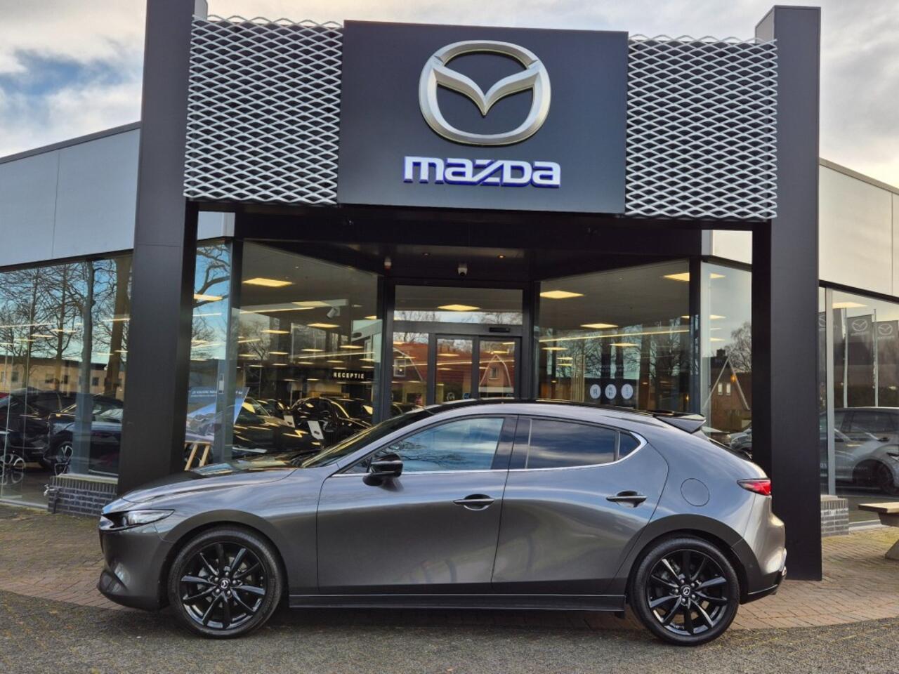 Mazda 3 SKYACTIV-X 2.0 180 6MT LUXURY / Carplay / Trekhaak