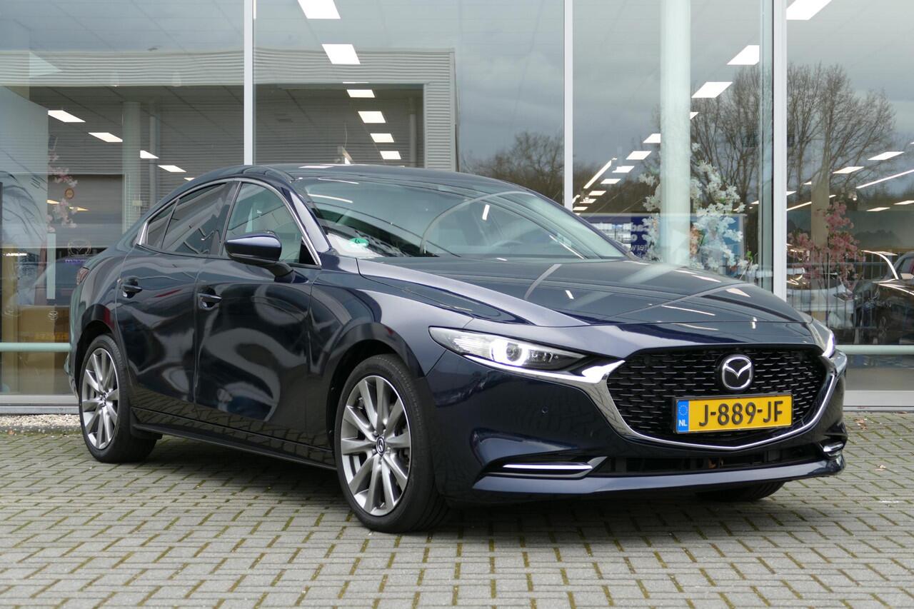 Mazda 3 2.0 e-SkyActiv-X M Hybrid 180 Luxury | I-ACTIV Pakket | Trekhaak | Wit leer pakket | Rijklaarprijs |