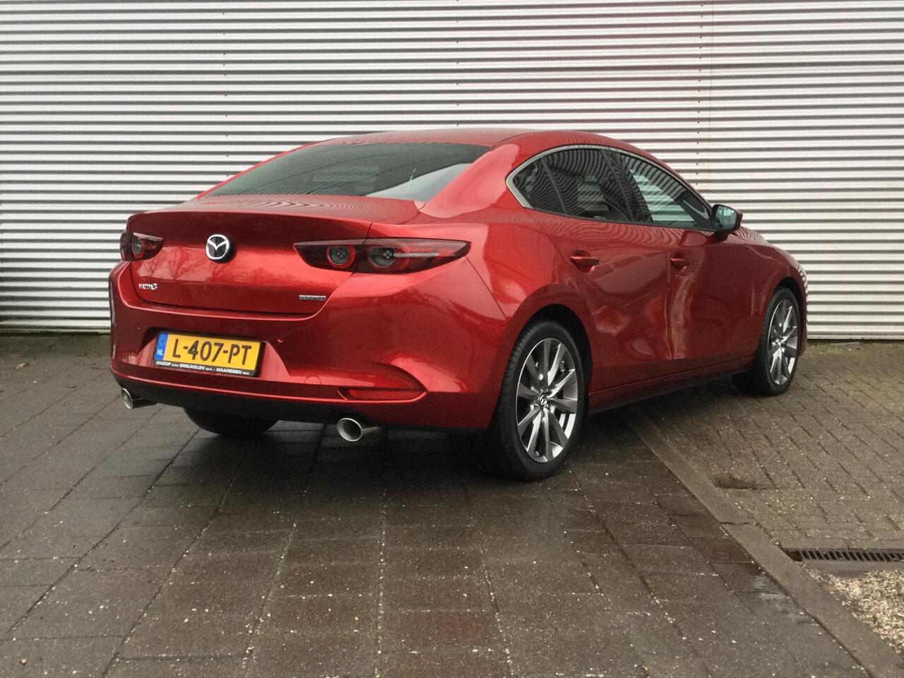 Mazda 3 2.0 e-SkyActiv-X M Hybrid 186 Luxury | Leder | Camera | Navi |