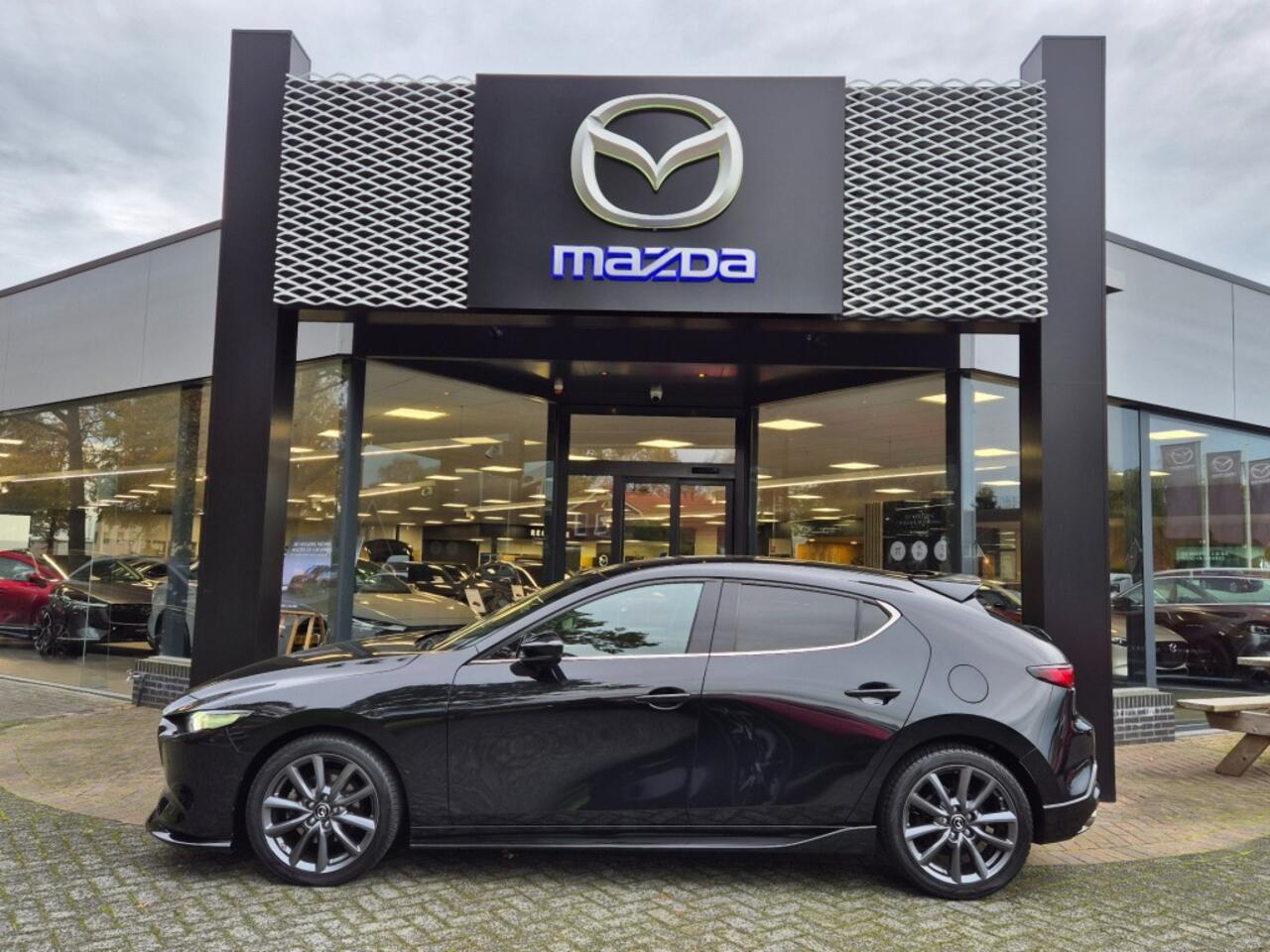 Mazda 3 SKYACTIV G 2.0 150 6MT SPORTIVE / Aero-pakket / Carplay
