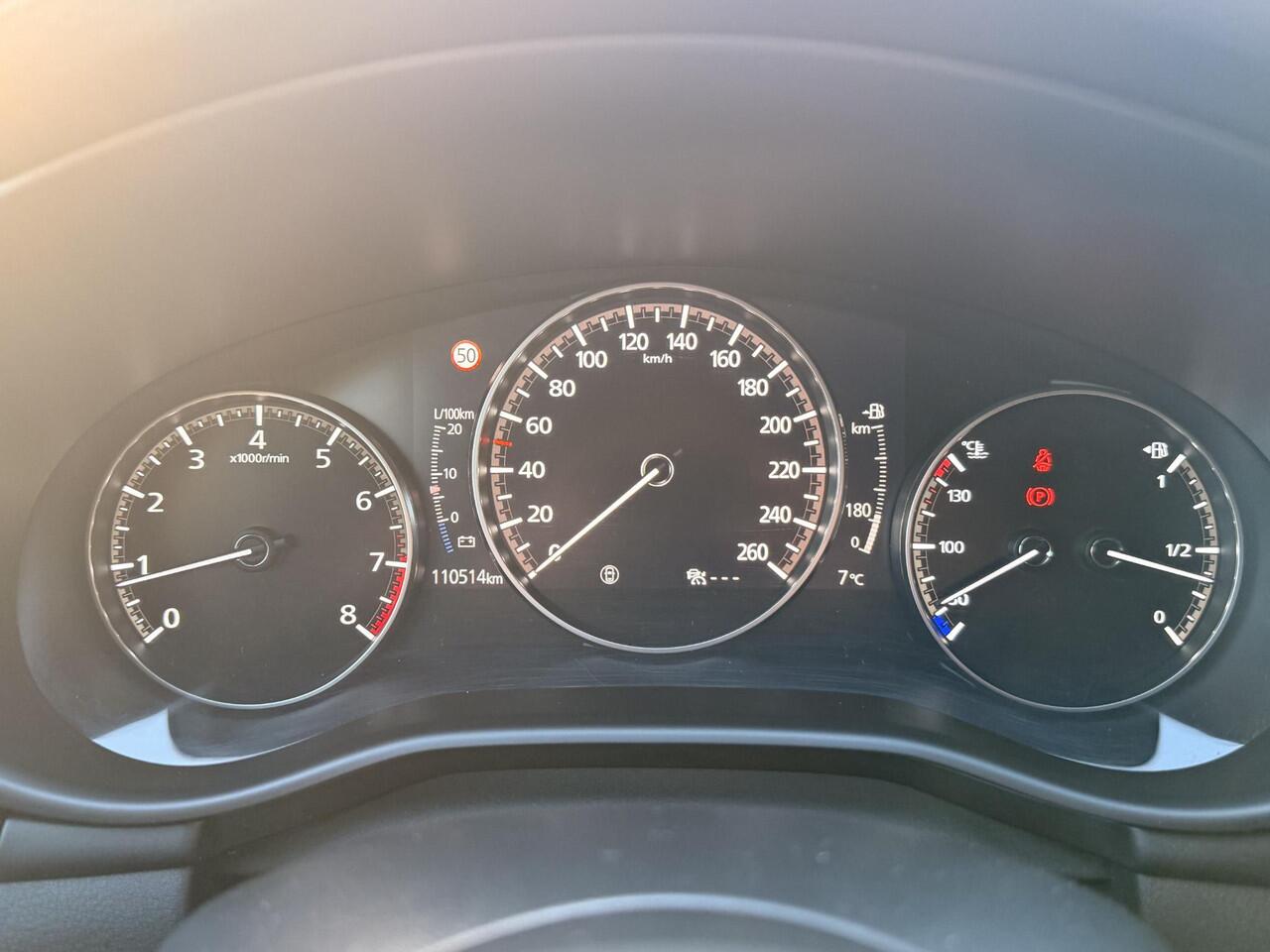 Mazda 3 2.0 e-SkyActiv-G M Hybrid 150 Sportive | CARPLAY | HEAUD UP DISPLAY | ADAPTIEVE CRUISE CONTROL |