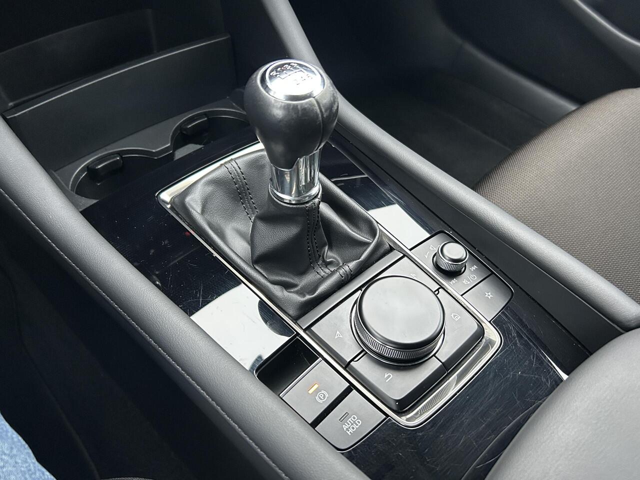 Mazda 3 2.0 e-SkyActiv-G M Hybrid 150 Sportive | Camera | ApplecarPlay | Dealeronderhouden |