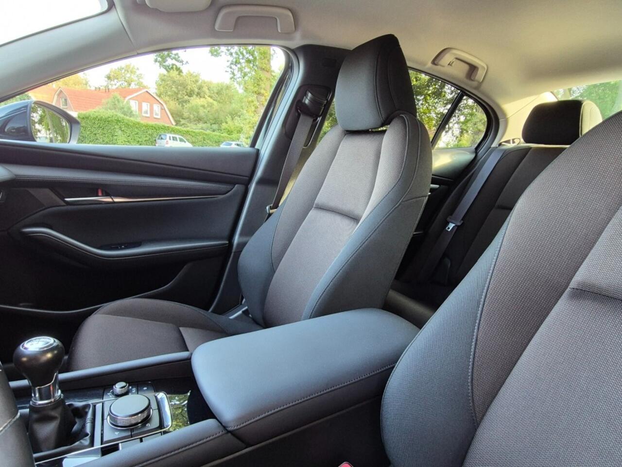 Mazda 3 SEDAN E-SKYACTIV G 2.0 150 SPORTIVE