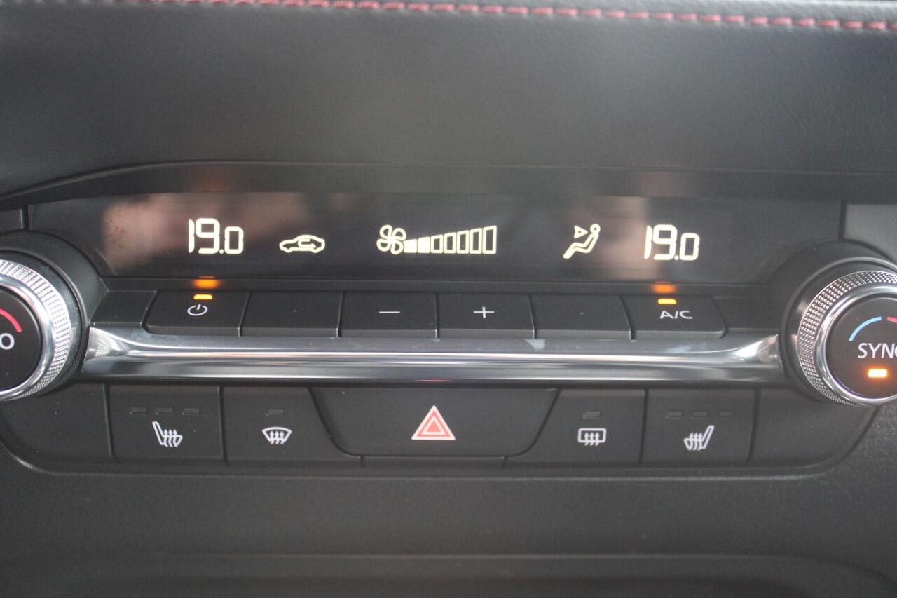 Mazda 3 2.0 e-SkyActiv-G M Hybrid 150 Homura Led/Adaptive/Dealer onderhoud!!