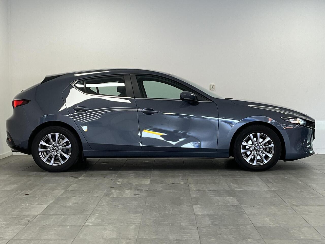 Mazda 3 2.0 e-SkyActiv-G M Hybrid 122 Comfort | 1e-EIG. | LEDER | ACC | HEAD-UP |