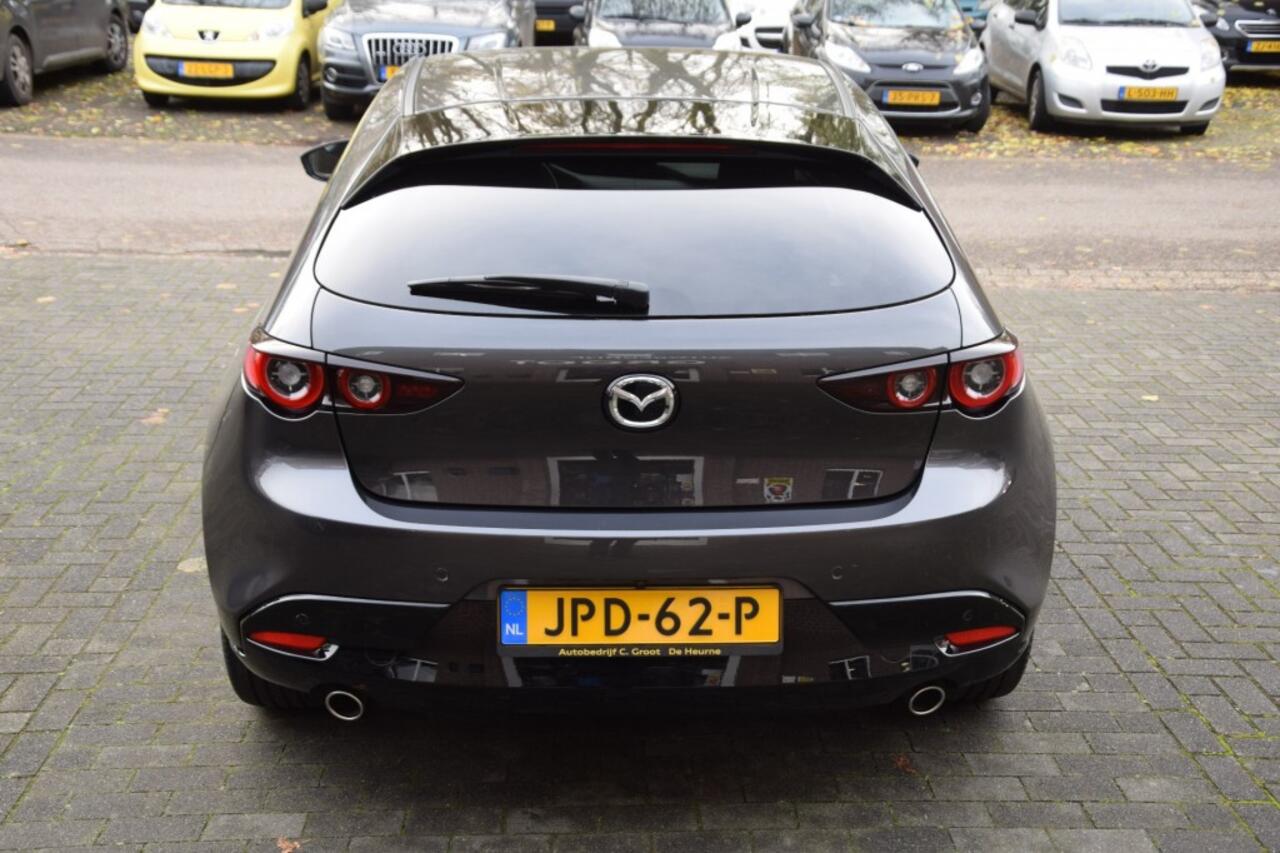 Mazda 3 2.0 150PK SPORTIVE! CAMERA/HEAD-UP/STOELVERWARMING