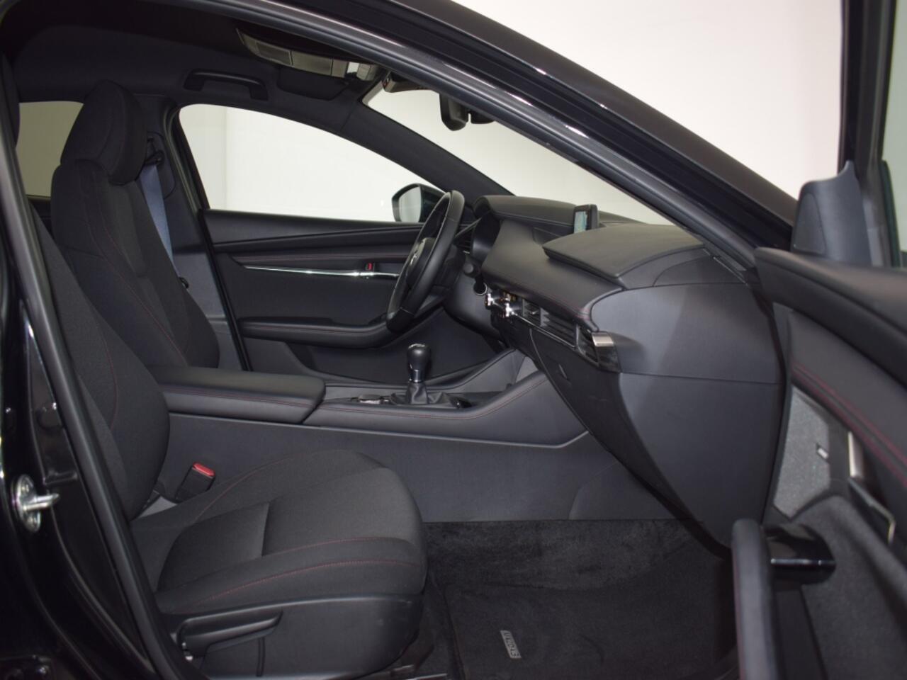 Mazda 3 2.0 e-SA-G SPORTIVE CAMERA LMV APPLE CARPLAY