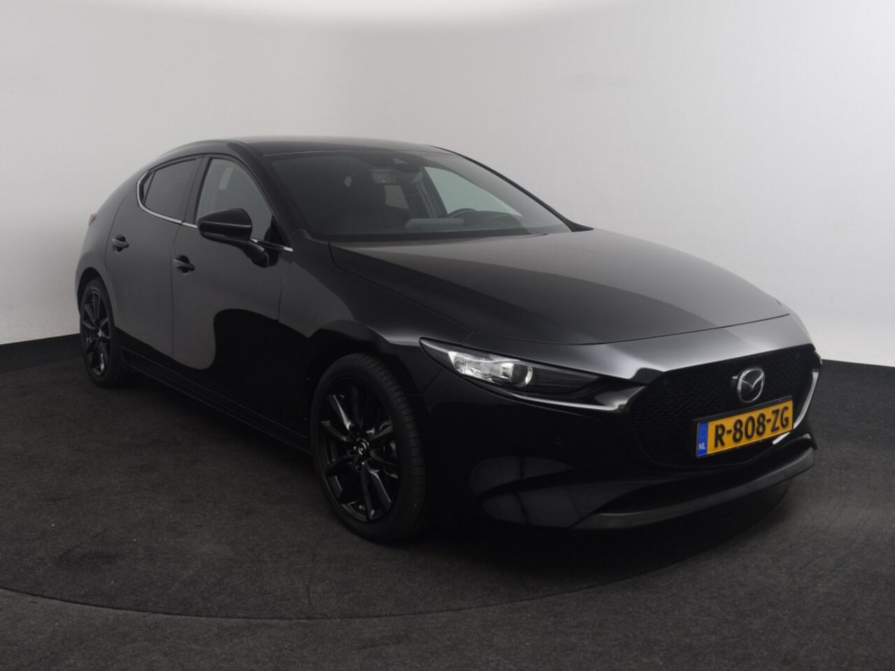 Mazda 3 2.0 e-SA-G SPORTIVE CAMERA LMV APPLE CARPLAY