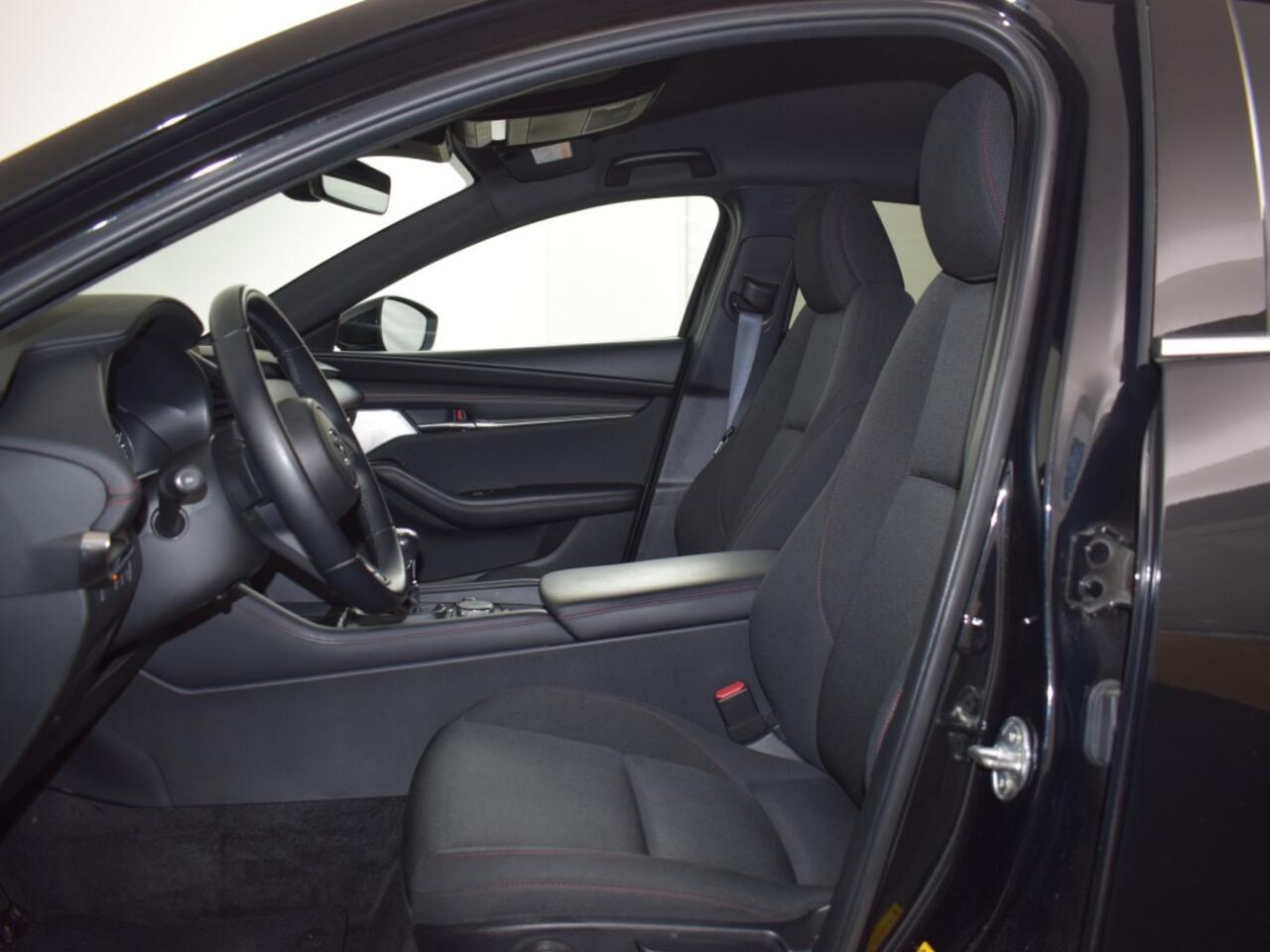 Mazda 3 2.0 e-SA-G SPORTIVE CAMERA LMV APPLE CARPLAY