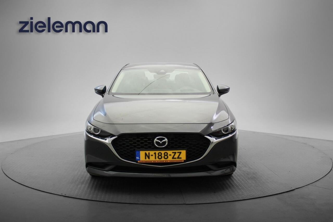 Mazda 3 2.0 e-SkyActiv-G M Hybrid Comfort - Carplay, Navi, Camera, Stoel/Stuur verw. PDC