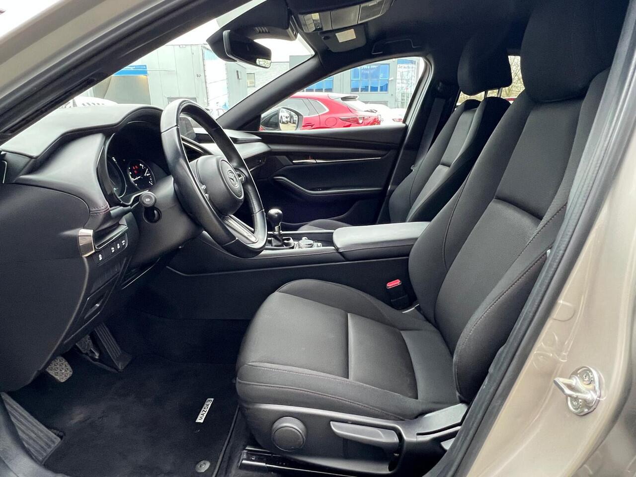 Mazda 3 2.0 e-SkyActiv-G M Hybrid 150 Homura | NED. AUTO | CRUISE CONTROL ADAPTIEF | CLIMATE CONTROL | APPLE CARPLAY | ANDROID AUTO | STOELVERWARMING