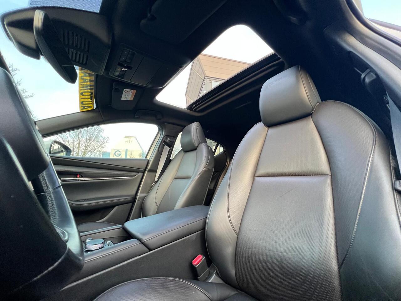 Mazda 3 2.0 e-SkyActiv-X M Hybrid 186 Exclusive-line AUTOMAAT | SUNROOF | LEDER | DRIVER ASSISTANCE PACK | COMFORT PACK | DESIGN PACK | DUURSTE UITVOERING | NED. AUTO | * 6 JAAR GARANTIE | 07-2029 |