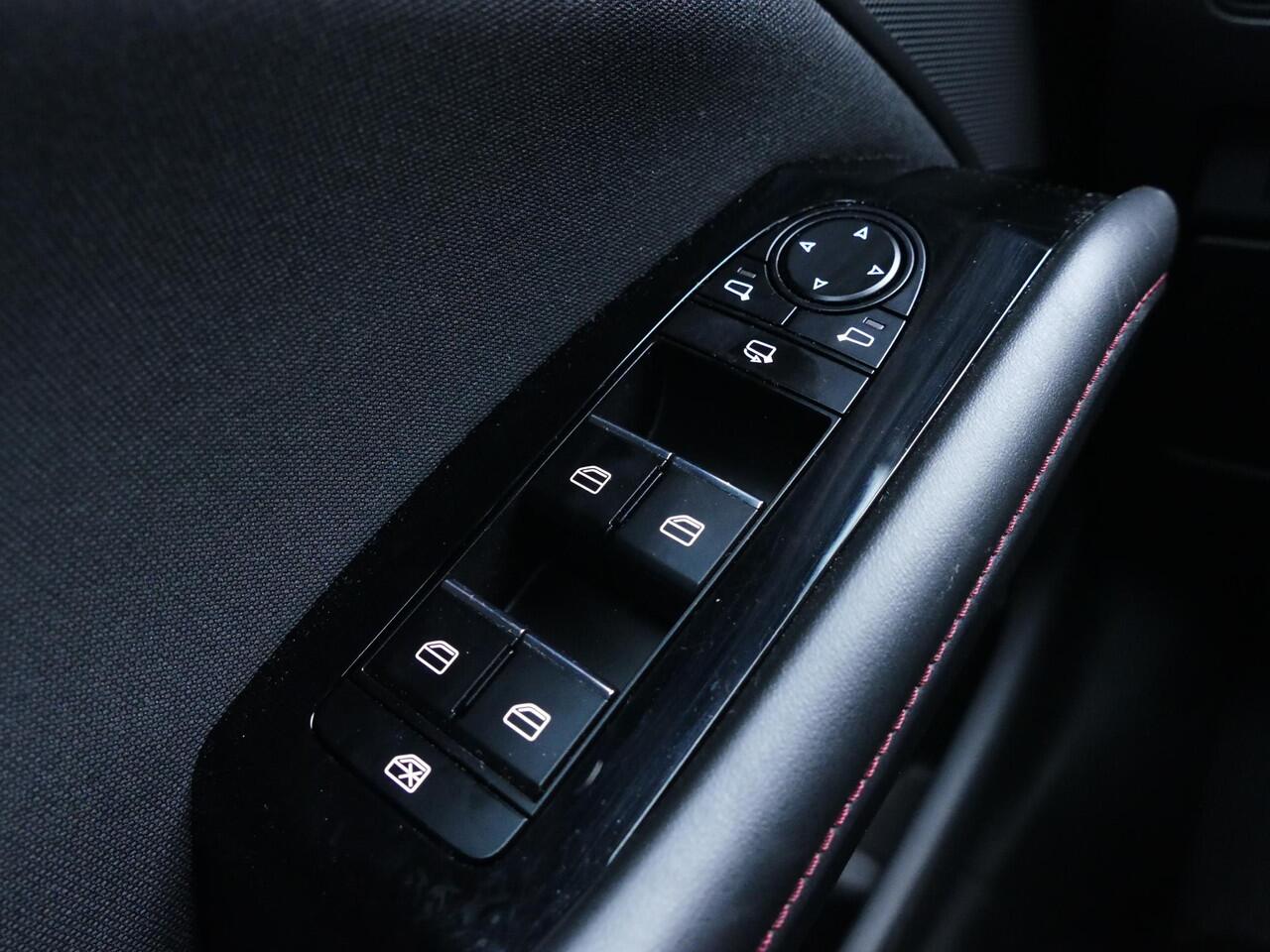 Mazda 3 2.0 e-SkyActiv-G M Hybrid 150 Homura Adapt. Cruise | Camera | Stoelverwarming | RIJKLAARPRIJS!