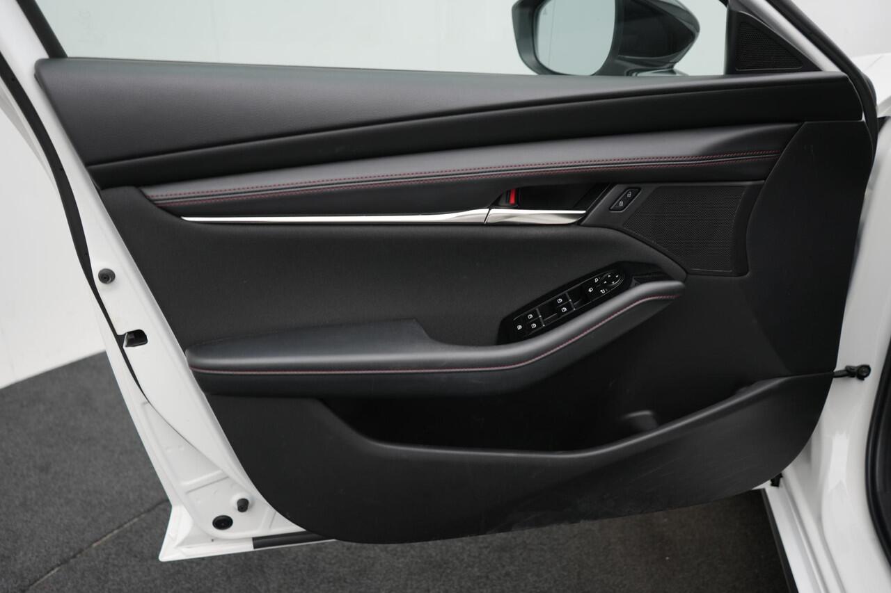 Mazda 3 2.0 e-SkyActiv-G Homura automaat : dealer onderhouden