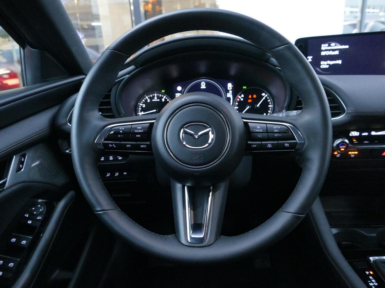 Mazda 3 2.0 e-SkyActiv-X M Hybrid 186 Exclusive-line | Leder | Shadowline Pack | RIJKLAARPRIJS!