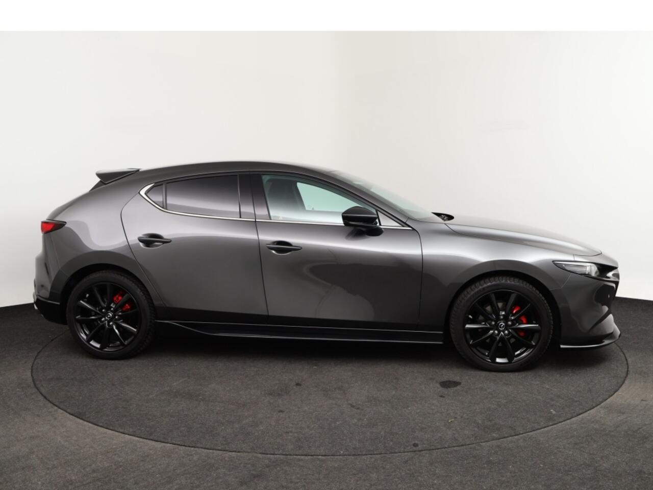 Mazda 3 187PK Excl-line * unieke uitvoering* ( zie uitrusting)