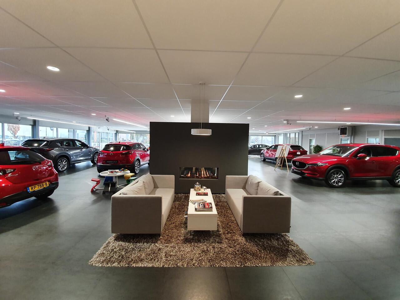 Mazda 3 2.0 e-SkyActiv-X M Hybrid 186 Exclusive-line | PANORAMA DAK | CAMERA | BOSE |