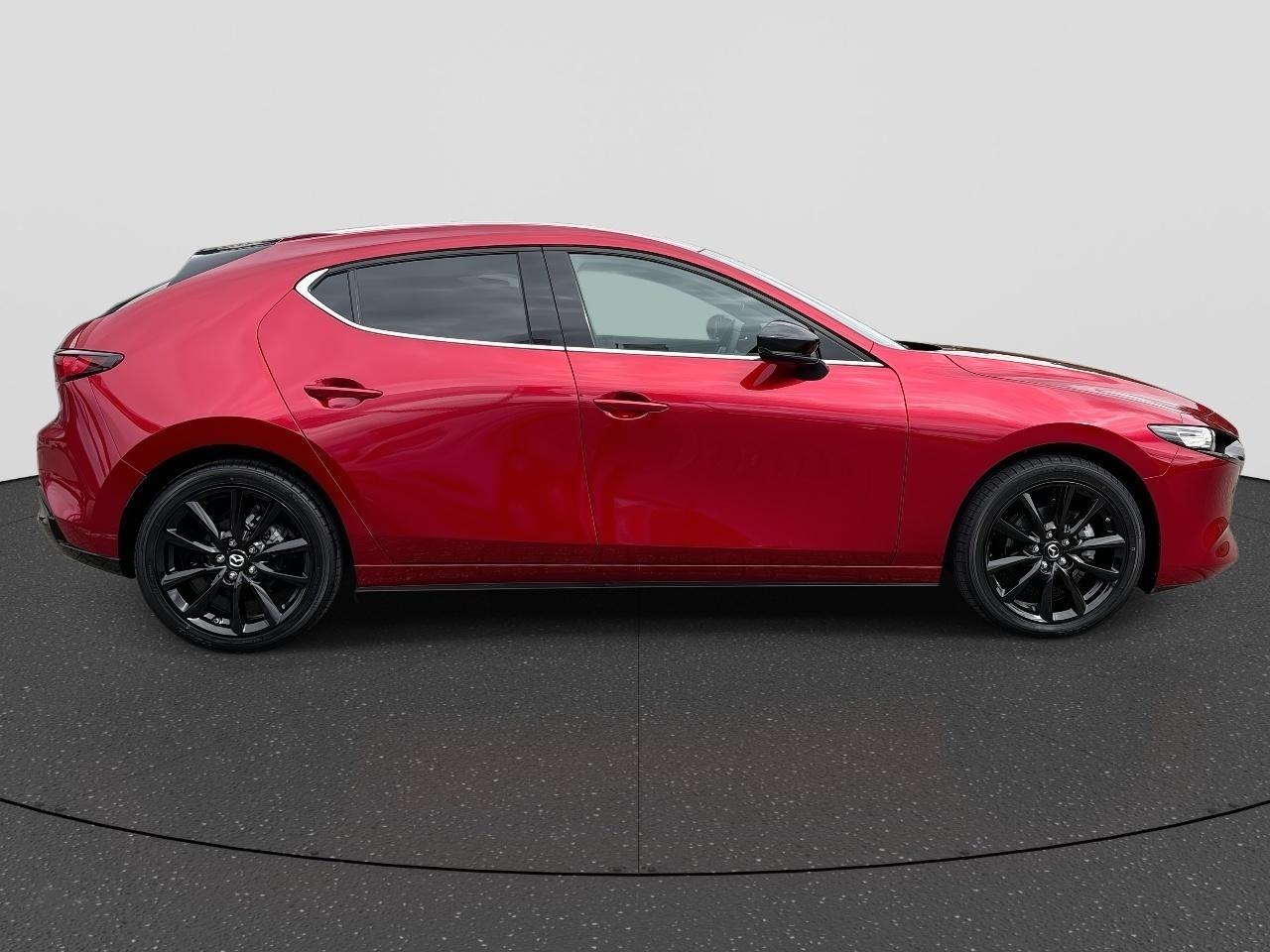 Mazda 3 2.5 e-SkyActiv-G M Hybrid 140 Homura | Rijklaar | Carplay | Parkeersensor | Stoelverwarming