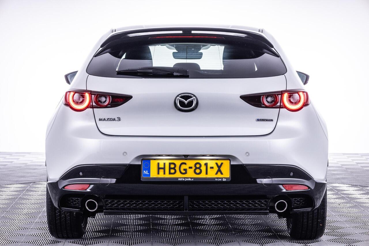 Mazda 3 2.5 e-SkyActiv-G M Hybrid 140 Homura | AEROPAKKET | APPLE CARPLAY | DODEHOEKDETECTIE | ADAPTIEF CRUISE CONTROL | HEAD UP | 18 INCH LM | DEMO | *6 JAAR FABRIEKSGARANTIE |