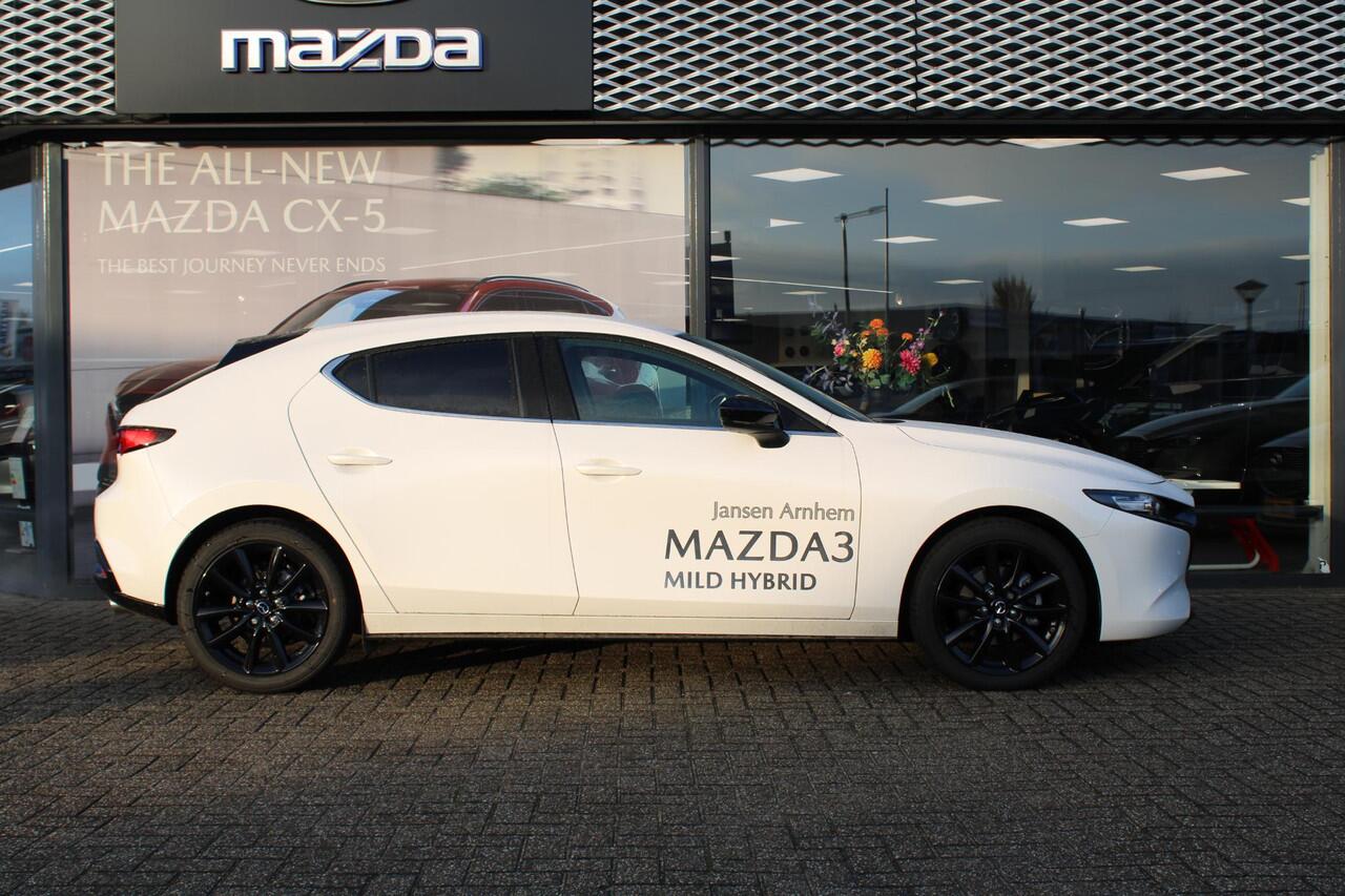 Mazda 3 HB 2.5 e-SkyActiv-G M Hybrid 140 Nagisa , Demovoordeel ¤ 5.000,-, Automaat, Bruin Leder, Bose, Navi, Adap.Cruise, Clima, Apple Carplay, Camera, PDC, HUD, Stoelverwarming, 18" LMV