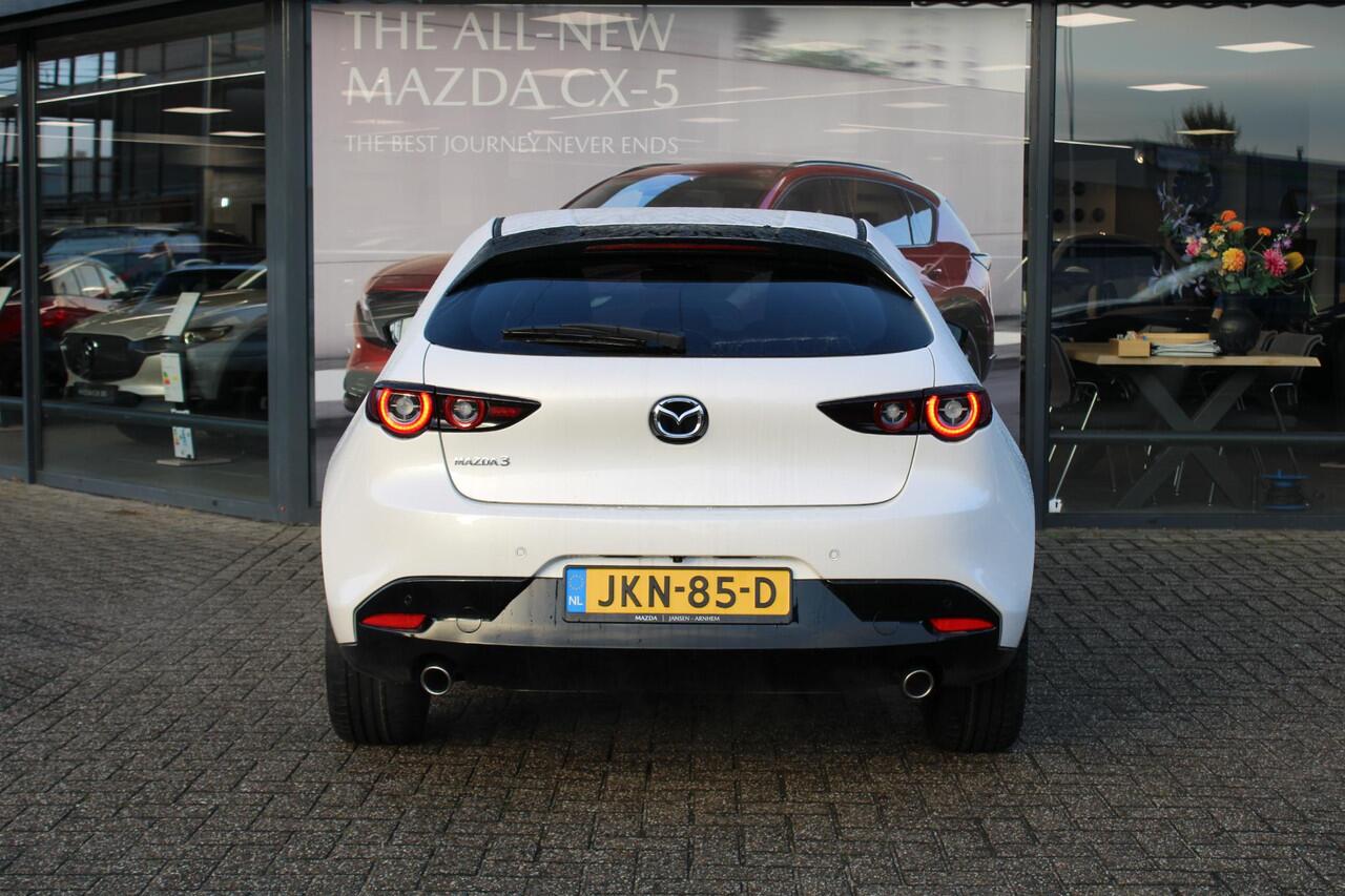 Mazda 3 HB 2.5 e-SkyActiv-G M Hybrid 140 Nagisa , Demovoordeel ¤ 5.000,-, Automaat, Bruin Leder, Bose, Navi, Adap.Cruise, Clima, Apple Carplay, Camera, PDC, HUD, Stoelverwarming, 18" LMV