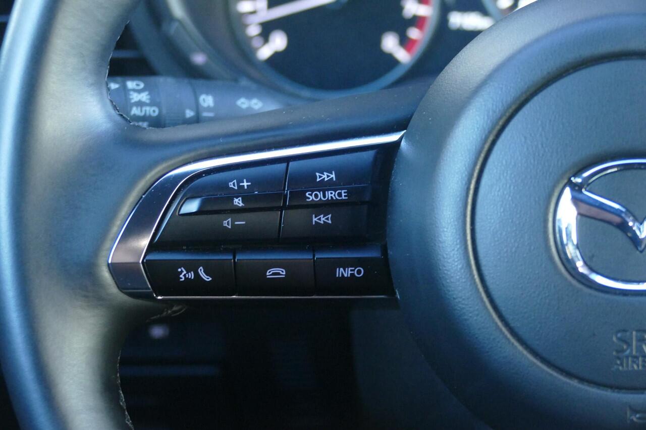 Mazda 3 2.5 e-SkyActiv-G M Hybrid 140 Nagisa | Demo | Black line | RIJKLAARPRIJS!