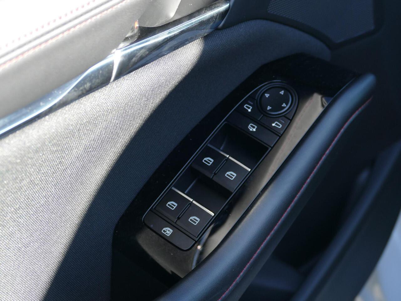 Mazda 3 2.0 e-SkyActiv-X M Hybrid 186 Homura | AUTOMAAT | Camera | RIJKLAARPRIJS!