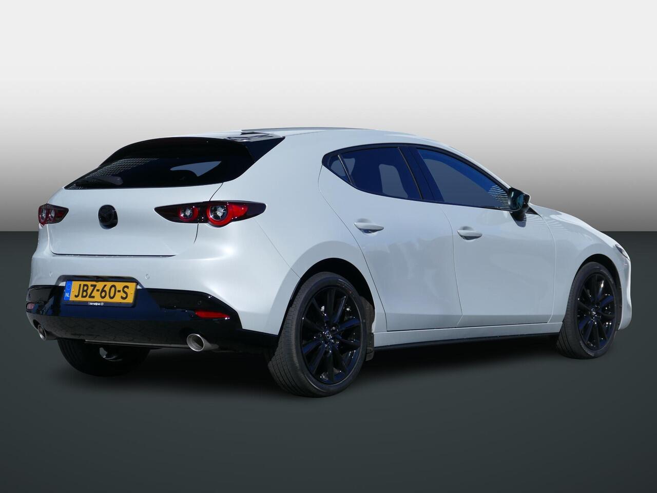 Mazda 3 2.0 e-SkyActiv-X M Hybrid 186 Homura | Apple Carplay | Navigatie | Adaptieve Cruise Control | Camera | Stoelverwarming | RIJKLAARPRIJS!