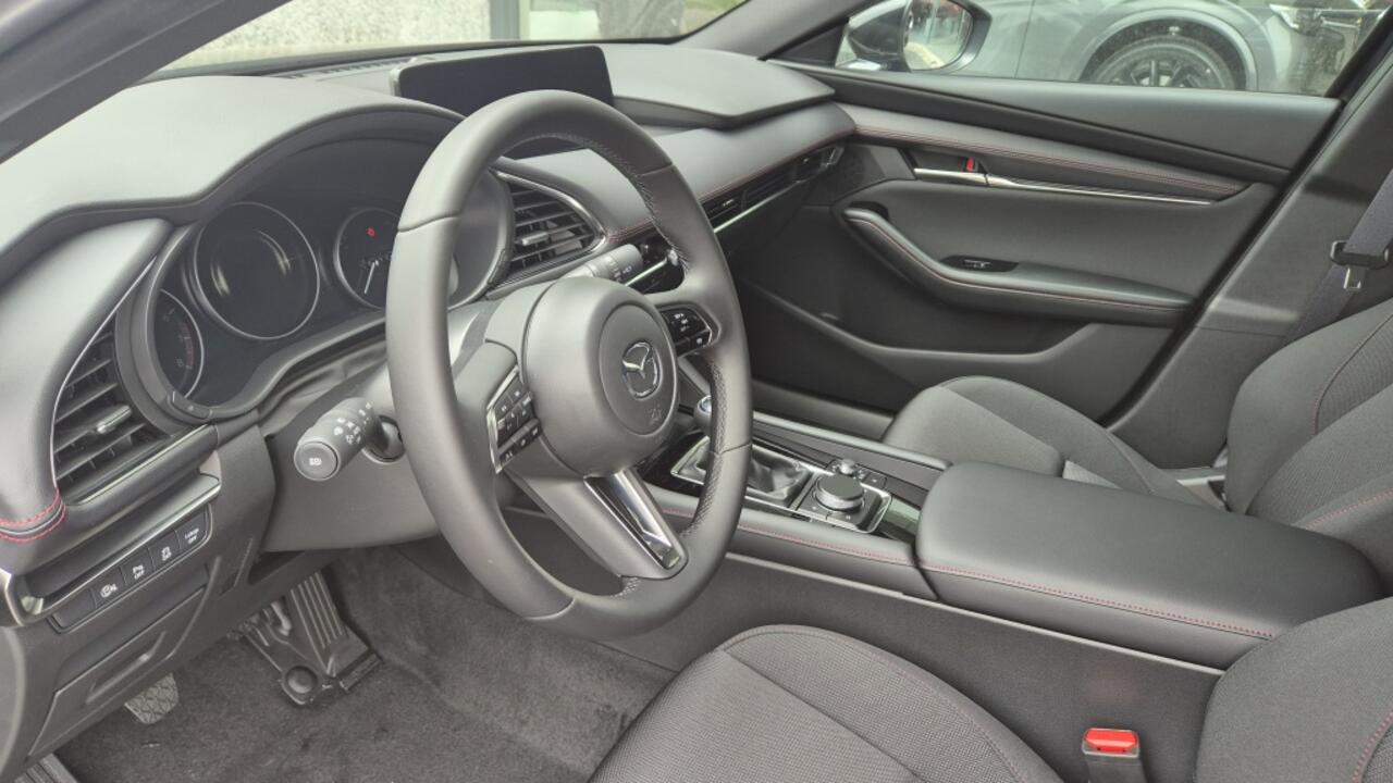 Mazda 3 2.5 e-SKYACTIV-G 140PK HOMURA VOORRAADKORTING/RIJKLAAR !!