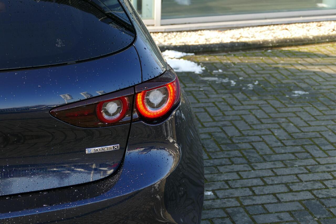 Mazda 3 2.0 e-SkyActiv-X M Hybrid 186 Nagisa | Headup display | Camera | Bose audio | Rijklaarprijs |