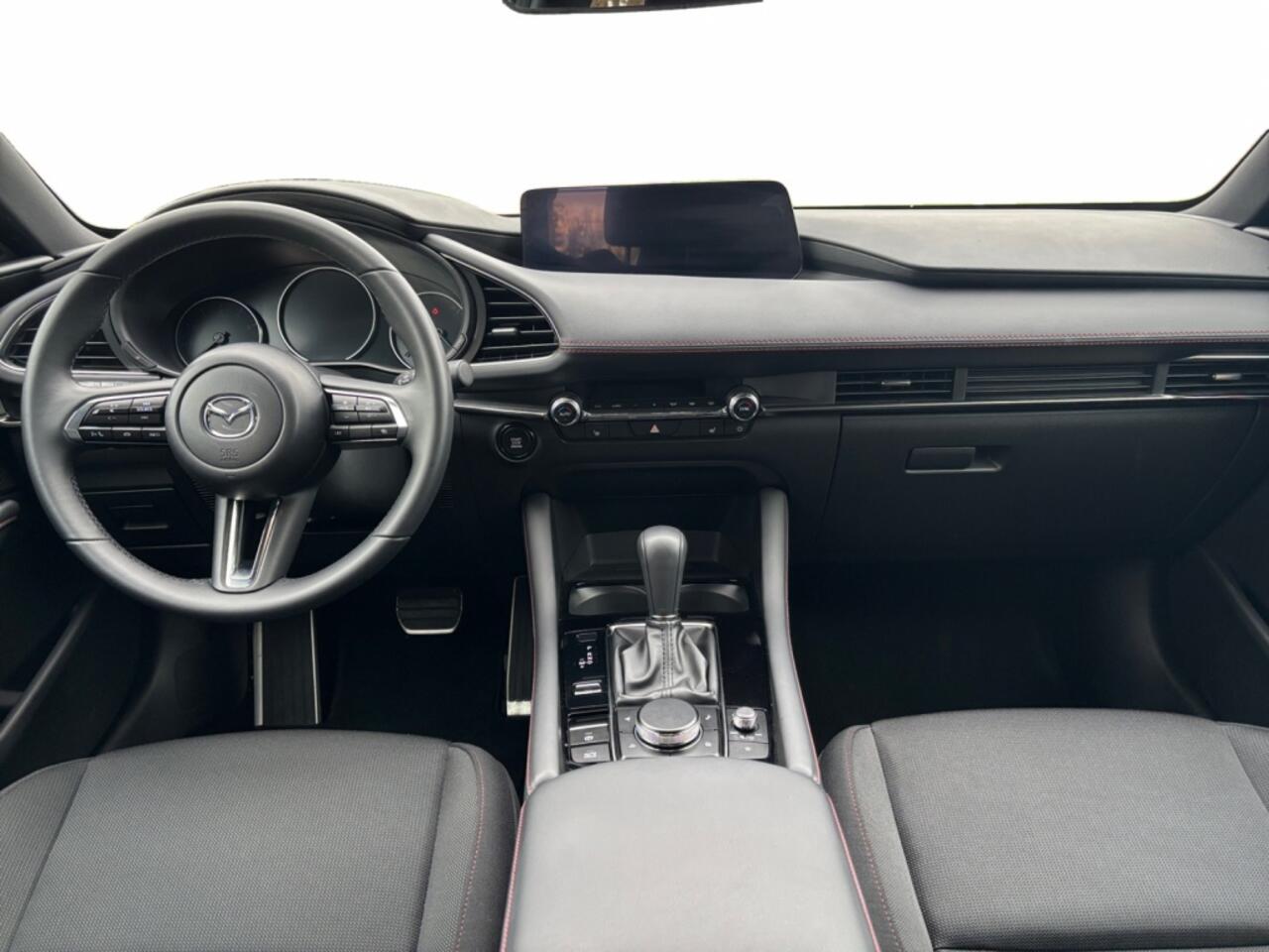 Mazda 3 2.0 e-SA-G Homura 15pk | NAVI | CARPLAY | Aero-pack *DEMO*