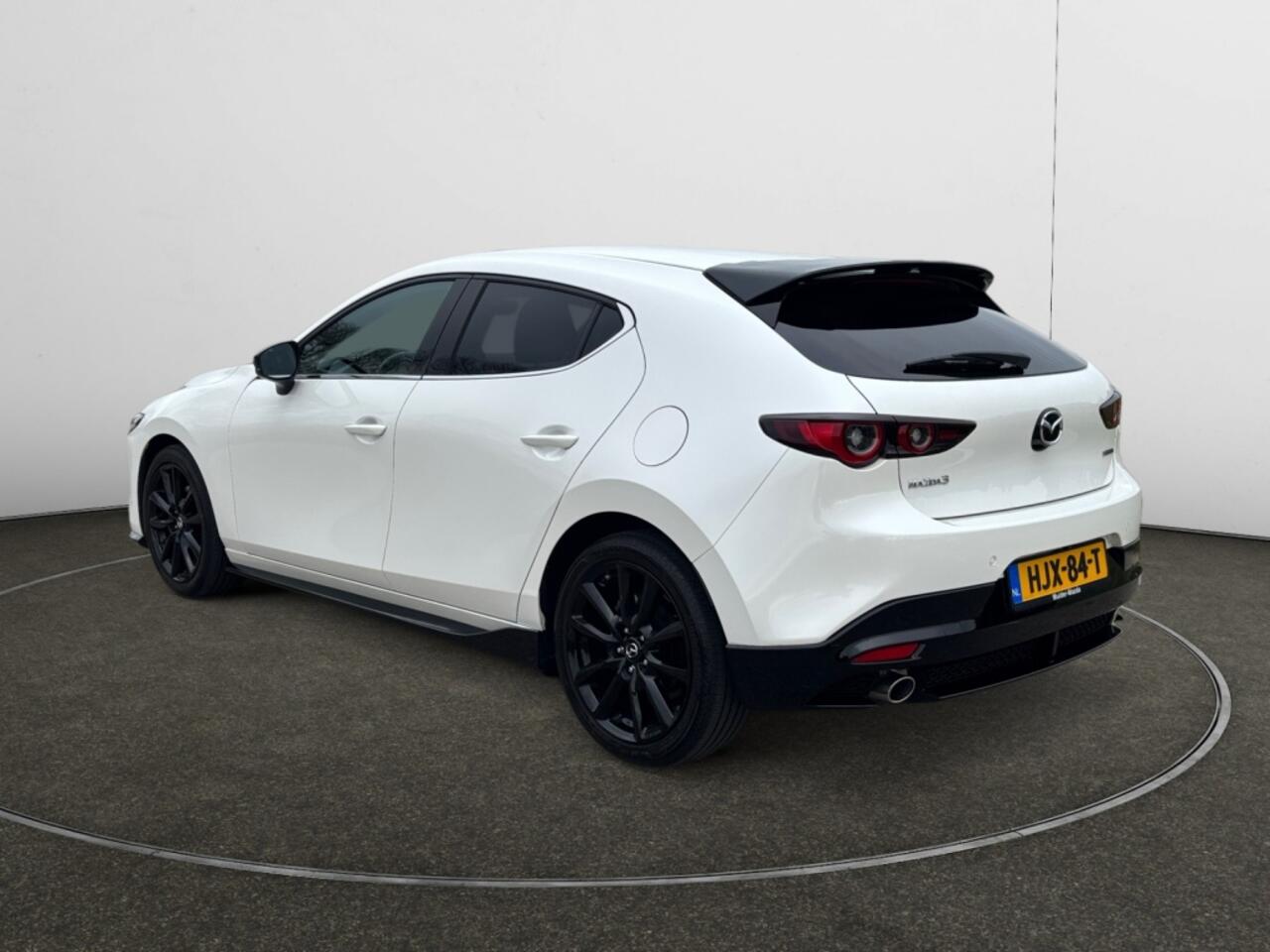 Mazda 3 2.0 e-SA-G Homura 15pk | NAVI | CARPLAY | Aero-pack *DEMO*