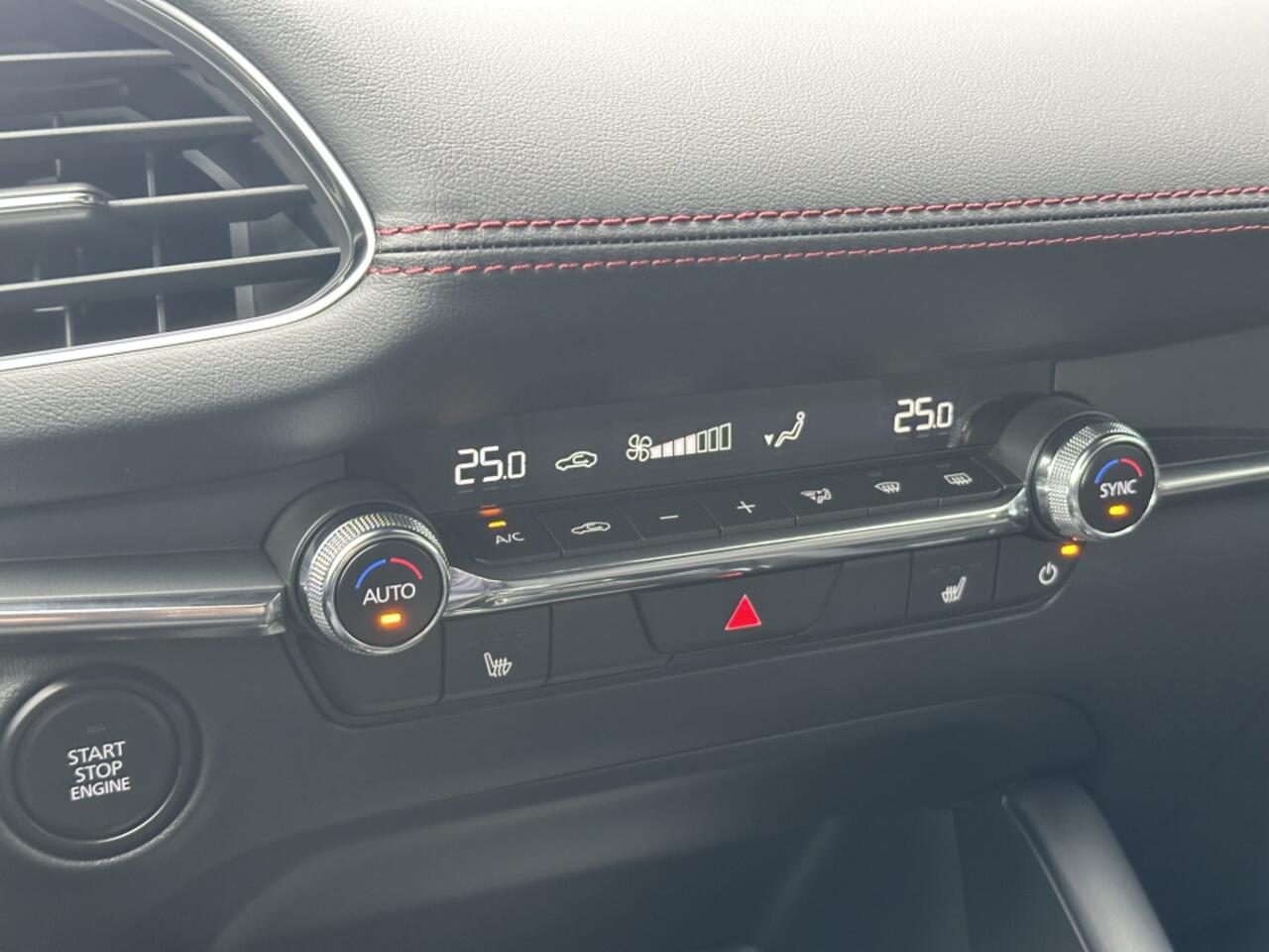 Mazda 3 2.5 e-SkyActiv-G Homura