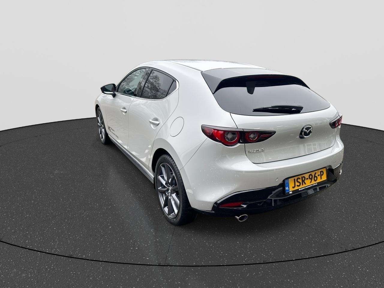 Mazda 3 2.5 e-SkyActiv-G M Hybrid 140 PK Takumi