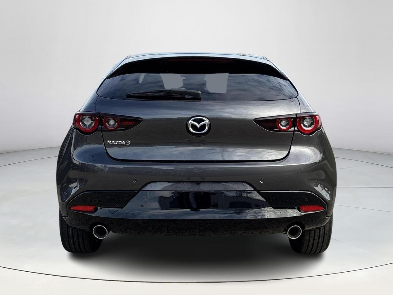 Mazda 3 2.0 e-SkyActiv-X M Hybrid 186 Takumi | Stoel/stuurverwarming | BOSE- Premium audio | Elektrische geheugen stoelen | Lederen bekleding | Apple carplay/ Android auto | 360* camera | Full led adaptive |