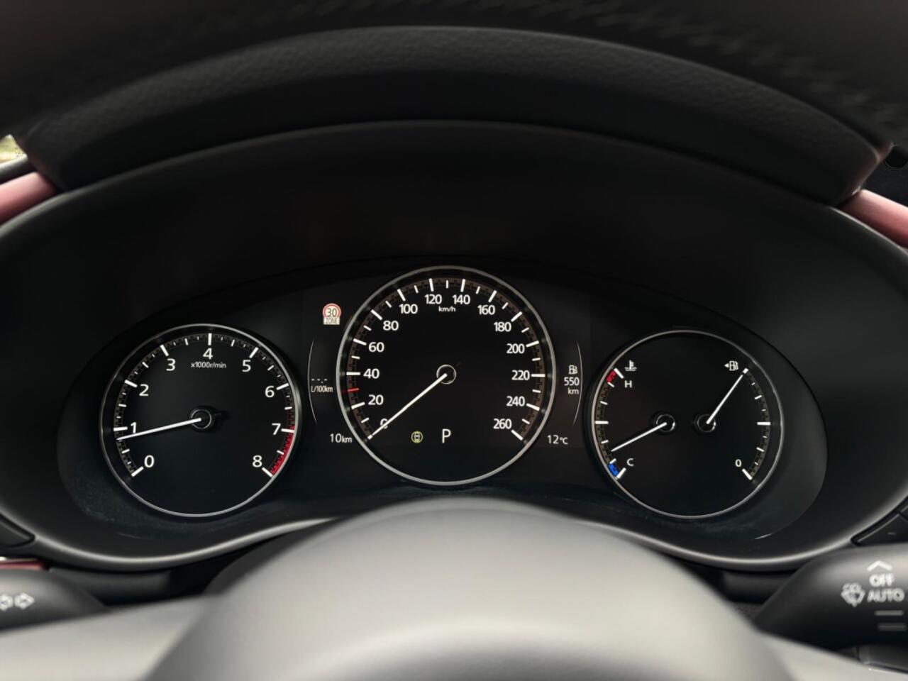 Mazda 3 2.0 eSA-X Takumi 186pk Automaat | Sunroof | *DEMO*