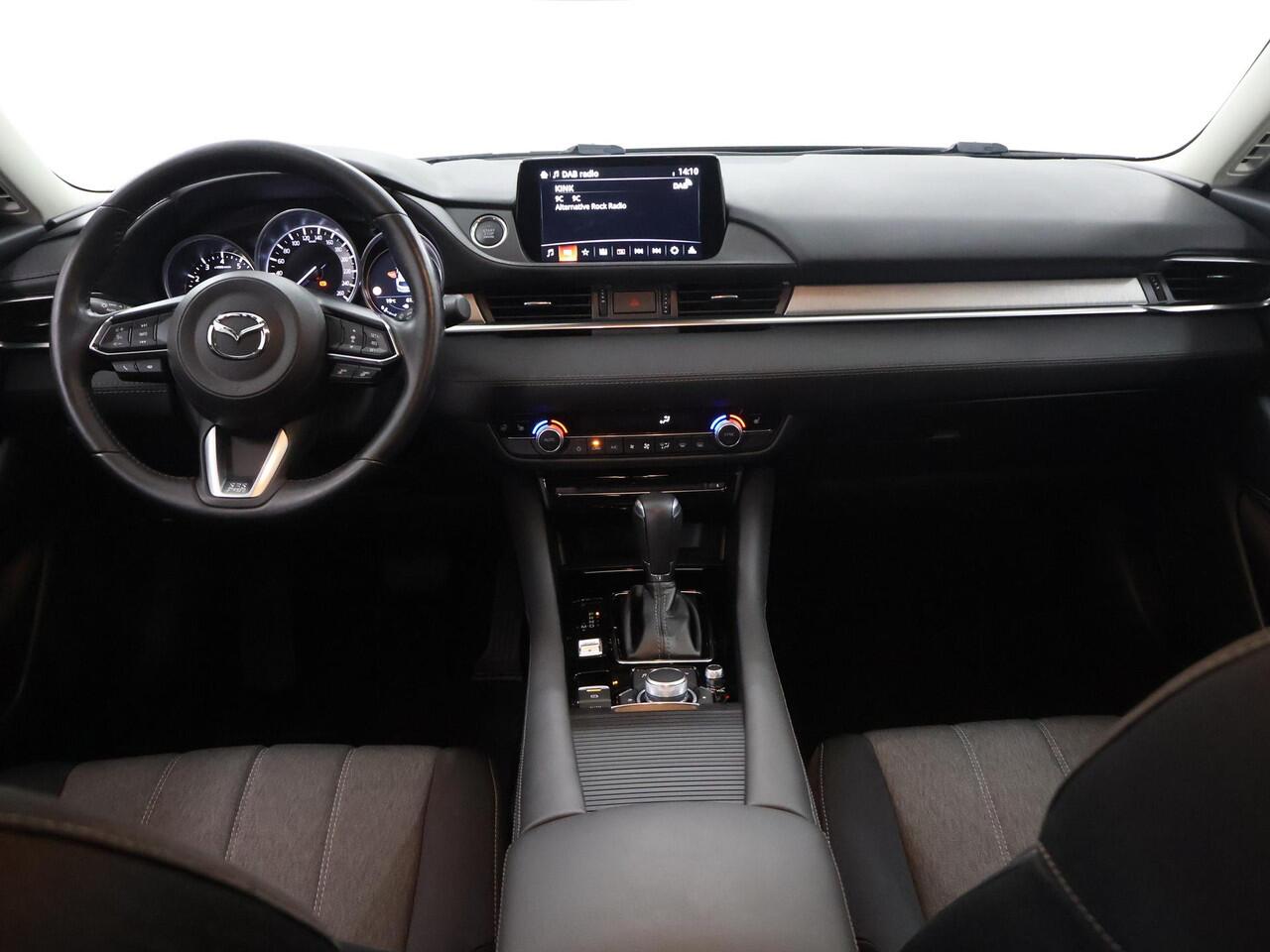 Mazda 6 Sportbreak 2.0 SkyActiv-G 165 Comfort | Parkeercamera | Navigatie | Stoelverwarming | Cruise Control Adaptief | Climate Control | Apple Carplay/Android Auto |