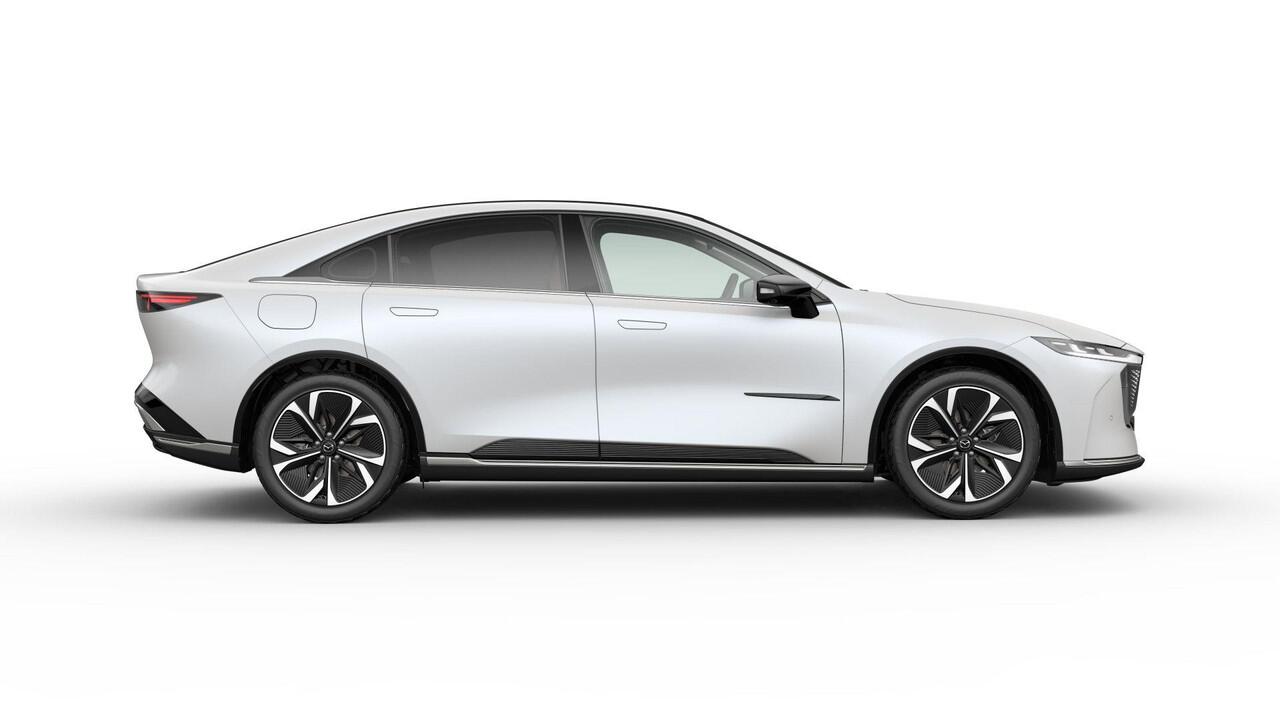 Mazda 6 6e Takumi Plus Long Range 80 kWh / Crystal White Pearl