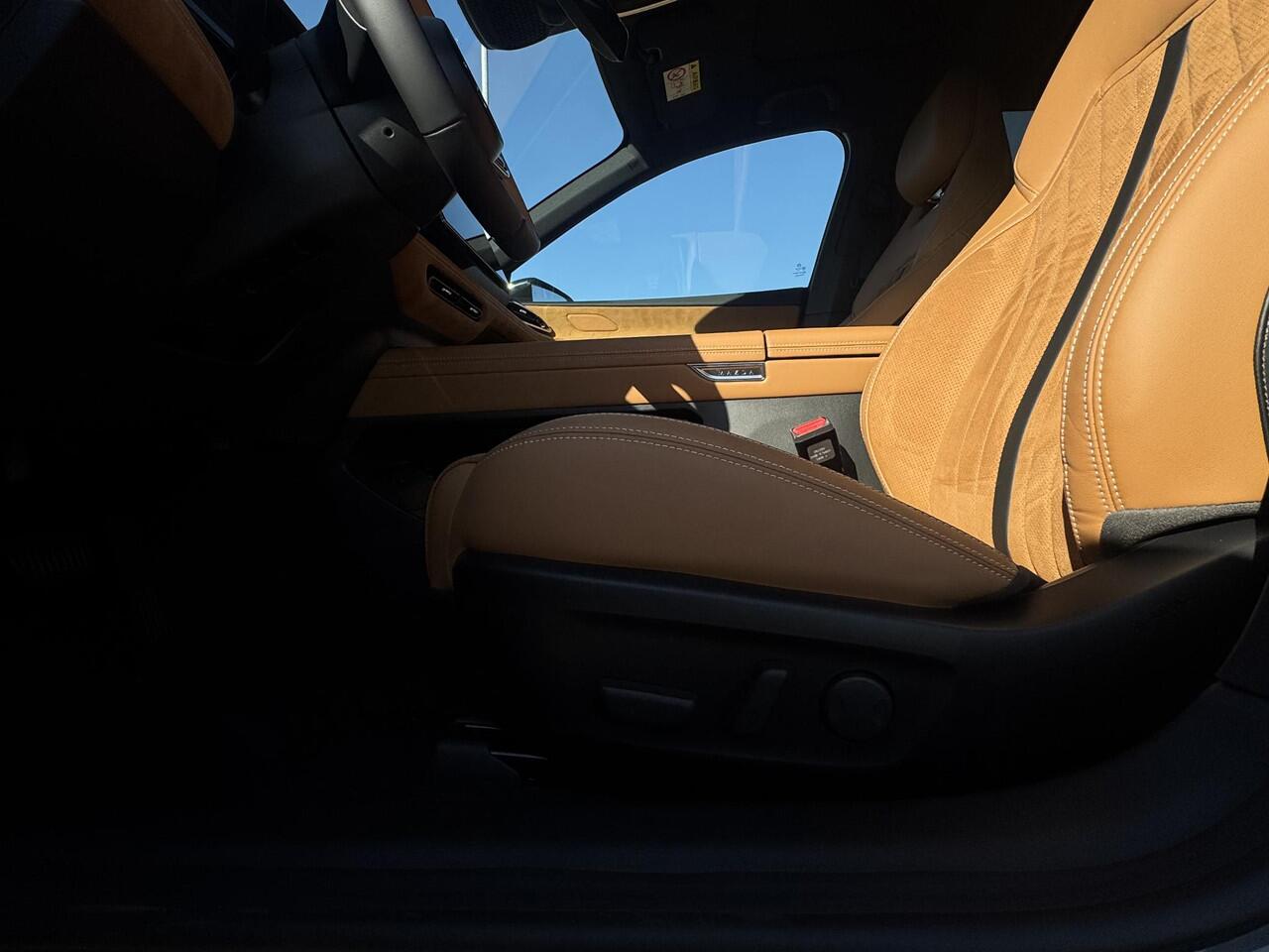 Mazda 6 6e Takumi Plus Long Range 80 kWh | Stoelverwarming/verkoeling | Stuurverwarming | Panoramadak | Adaptive cruise-control | Tan Nappa lederen interieur| 360-Camera | SONY-premium audiosysteem |