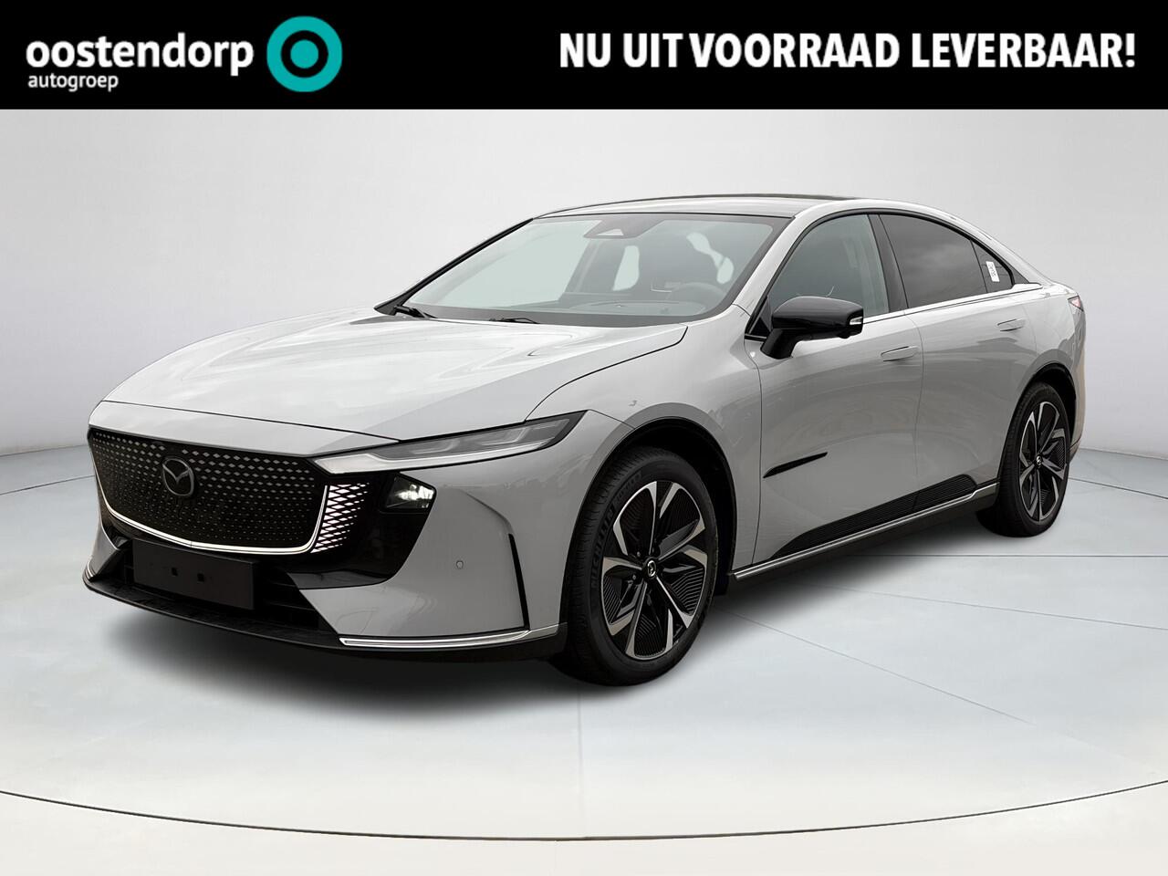 Mazda 6 6e Takumi Long Range 80 kWh | Dit jaar nog rijden 17% bijtelling | Zwart leder | 360 Camera | Geheugenstoelen | Panorama Dak | Headupdisplay | Adaptieve Cruise control | Sony premium audio | Dodehoeksensoren | Trekhaak |