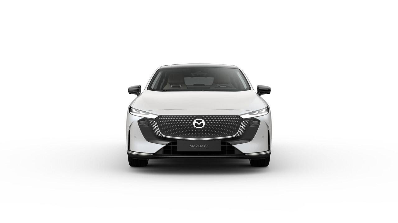Mazda 6 6e Takumi 68.8 kWh / Crystal White Pearl / Warm Beige kunstleder