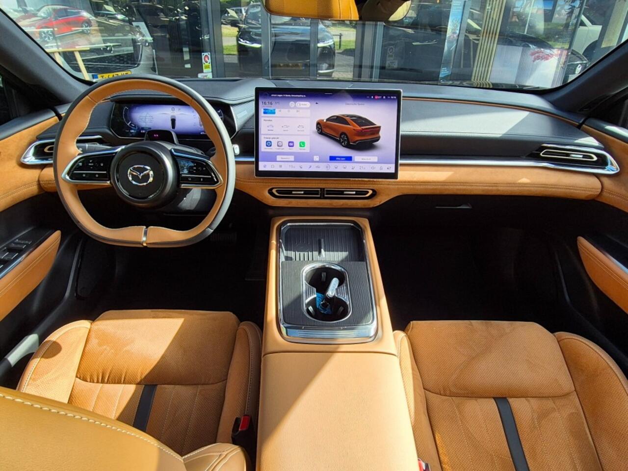 Mazda 6 TAKUMI PLUS Long Range 80 kWh 552km / DEMO / ALL SEASONBANDEN