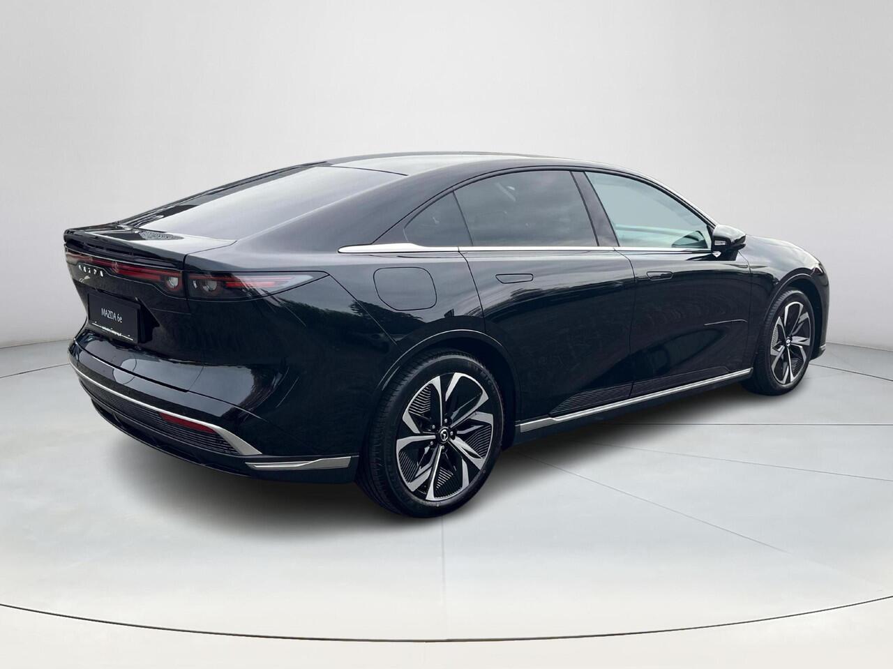 Mazda 6 6e Takumi 68.8 kWh | Licht leder | Panoramadak | Nieuw model