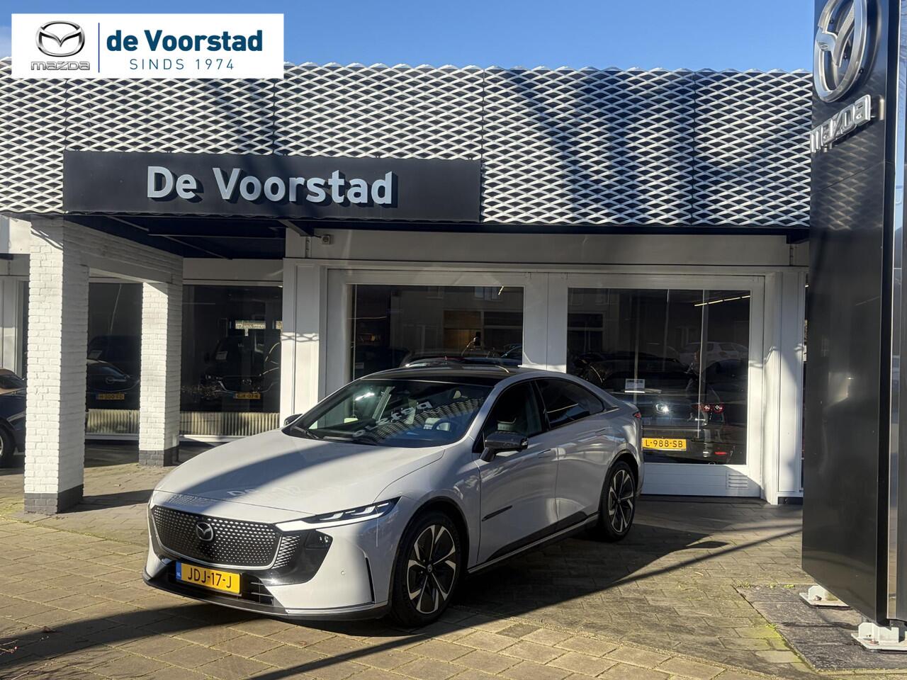 Mazda 6 6e Takumi 68.8 kWh | 258 PK | 165 KW snel laden | 17% bijtelling | BTW auto | DEMO